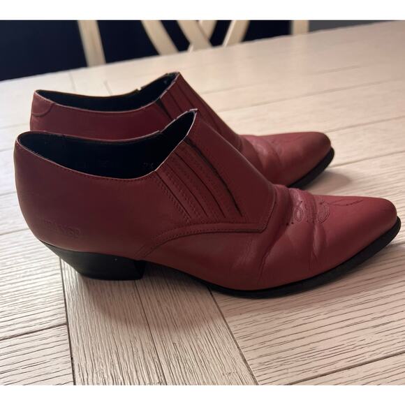 Durango ladies red leather western ankle cowgirl boots. Slip on. Sz 7.5 - Picture 8 of 8